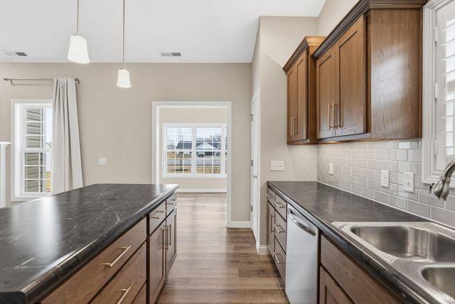 7864 Sunbeam Cove, Fort Wayne, IN 46835