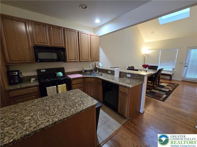 268 Blue Sage Drive, Upper Macungie Twp, PA 18104