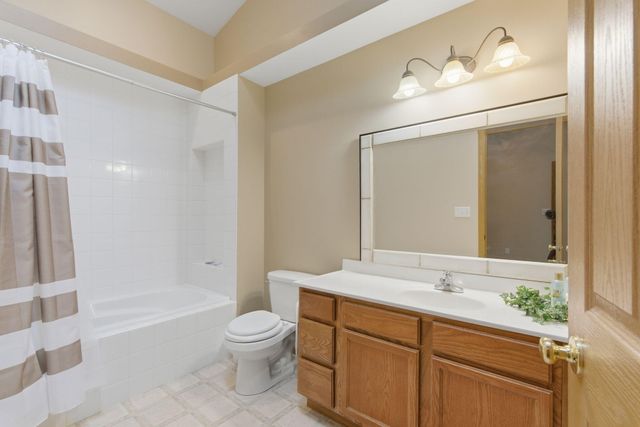 829 Johnson Street A, Porter, IN 46304