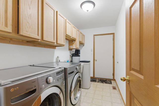 829 Johnson Street A, Porter, IN 46304