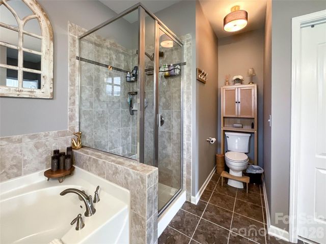 1300 Afternoon Sun Road, Matthews, NC 28104