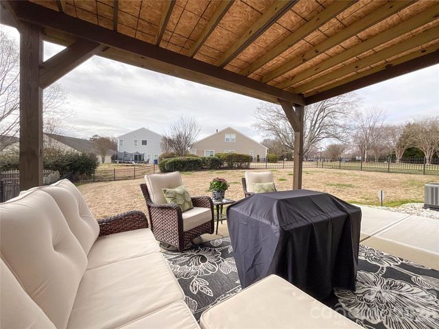 1300 Afternoon Sun Road, Matthews, NC 28104