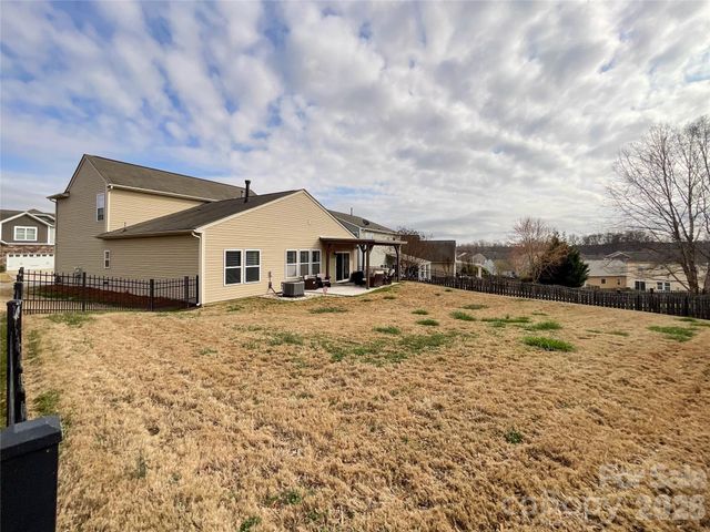 1300 Afternoon Sun Road, Matthews, NC 28104