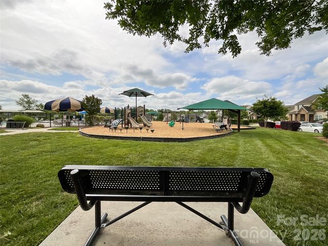 1300 Afternoon Sun Road, Matthews, NC 28104