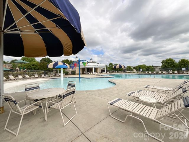 1300 Afternoon Sun Road, Matthews, NC 28104