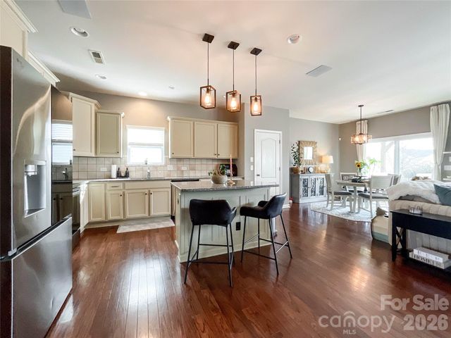 1300 Afternoon Sun Road, Matthews, NC 28104