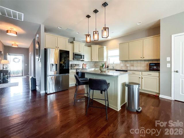 1300 Afternoon Sun Road, Matthews, NC 28104