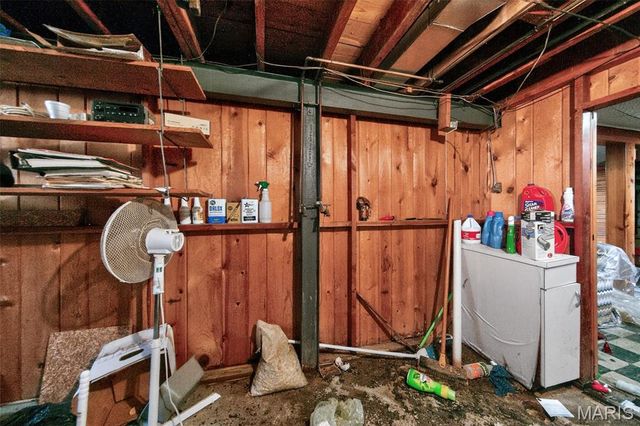 1201 Duenke Drive, St Louis, MO 63137