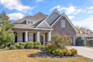 2915 Blossom Park Drive, Owens Cross Roads, AL 35763