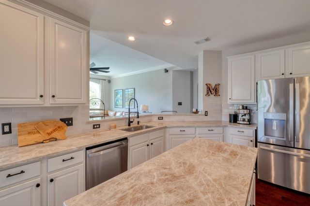 8302 Sunburst PKWY, Round Rock, TX 78681
