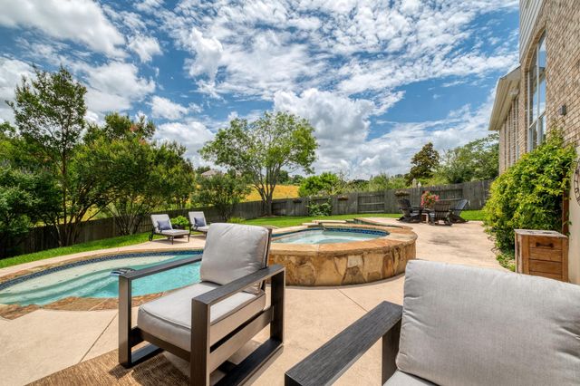 8302 Sunburst PKWY, Round Rock, TX 78681