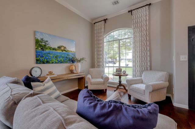 8302 Sunburst PKWY, Round Rock, TX 78681