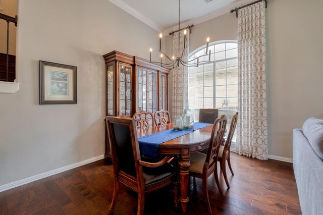 8302 Sunburst PKWY, Round Rock, TX 78681