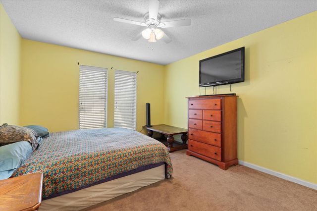 1512 W Northwood CT, Longview, TX 75605