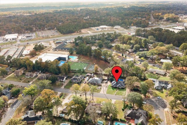 1512 W Northwood CT, Longview, TX 75605