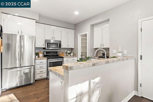 35 Jalalon Pl, Clayton, CA 94517