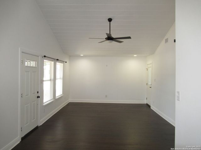 1703 Hays, San Antonio, TX 78202
