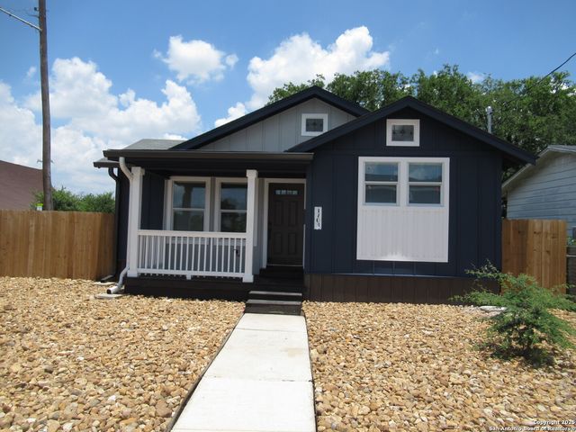 1703 Hays, San Antonio, TX 78202