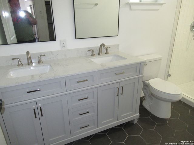 1703 Hays, San Antonio, TX 78202