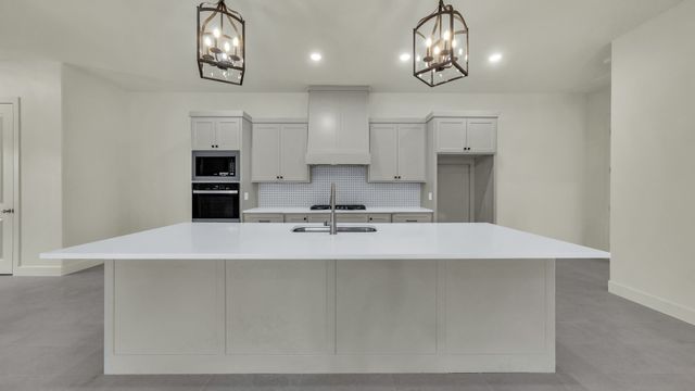 208 Park Villa Lane, Aledo, TX 76008