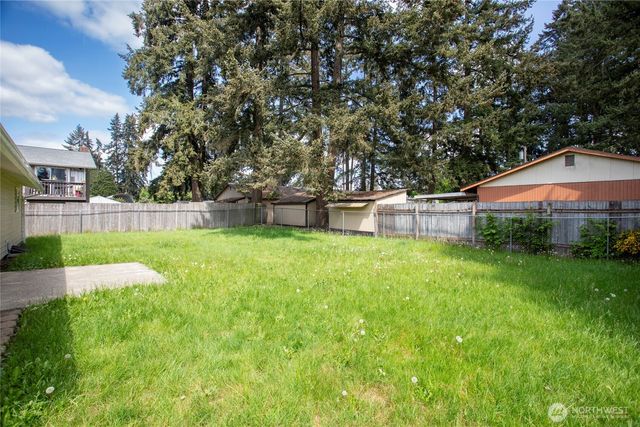 17407 E 11th Ave, Spanaway, WA 98387