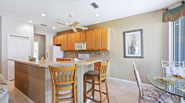 5704 WHITE JASMINE WAY, North Port, FL 34287