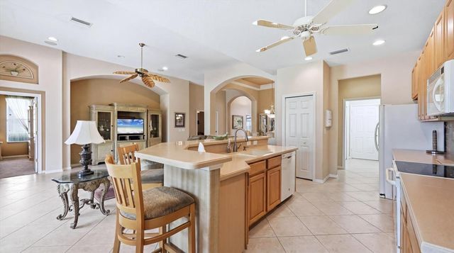 5704 WHITE JASMINE WAY, North Port, FL 34287