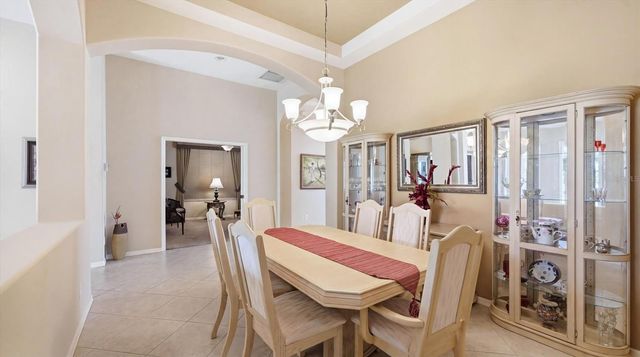 5704 WHITE JASMINE WAY, North Port, FL 34287