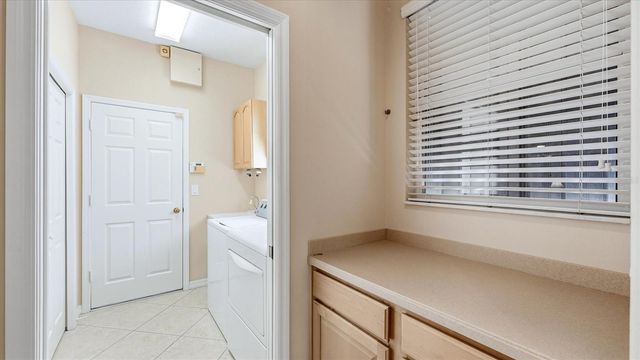 5704 WHITE JASMINE WAY, North Port, FL 34287