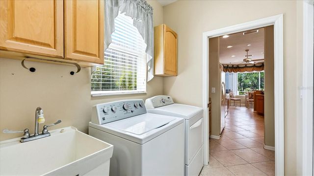 5704 WHITE JASMINE WAY, North Port, FL 34287
