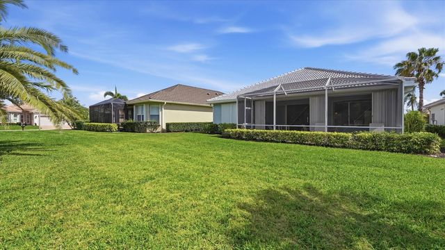5704 WHITE JASMINE WAY, North Port, FL 34287
