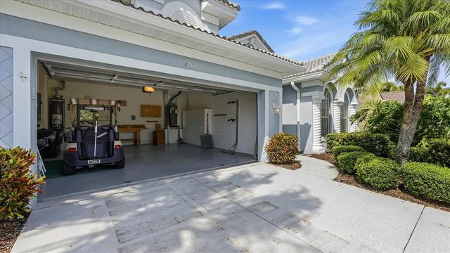 5704 WHITE JASMINE WAY, North Port, FL 34287