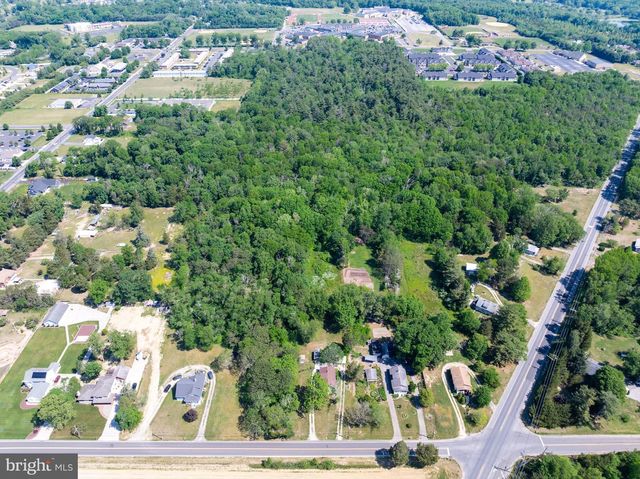 2848 MENANTICO RD, Vineland, NJ 08361