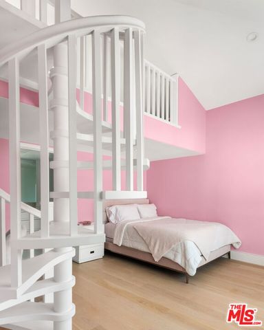 28820 Grayfox Street, Malibu, CA 90265