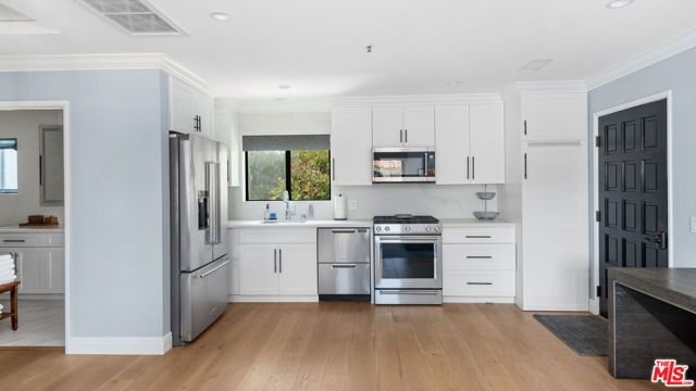 28820 Grayfox Street, Malibu, CA 90265