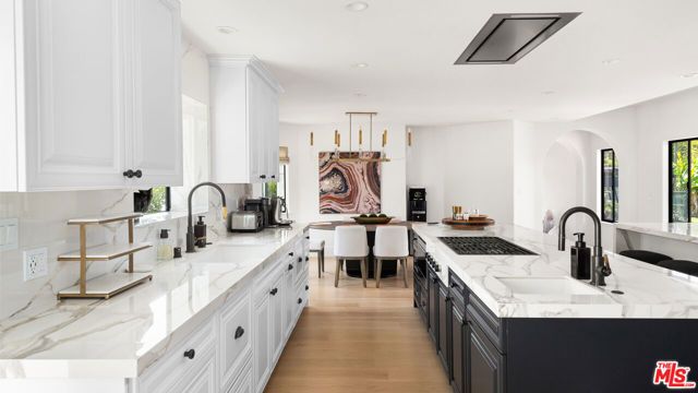 28820 Grayfox Street, Malibu, CA 90265