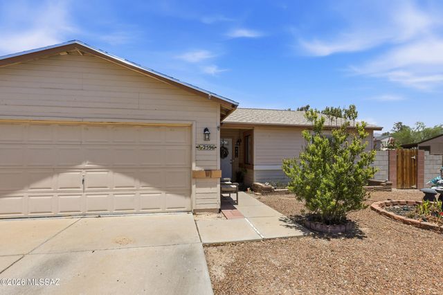 2596 W Firebrook Road, Tucson, AZ 85741