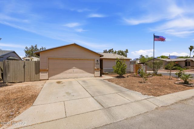 2596 W Firebrook Road, Tucson, AZ 85741