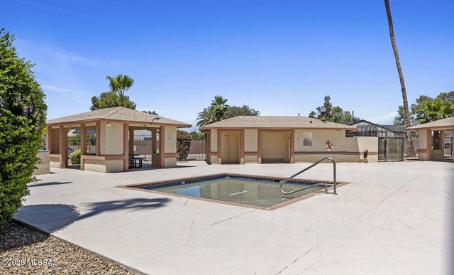 2596 W Firebrook Road, Tucson, AZ 85741