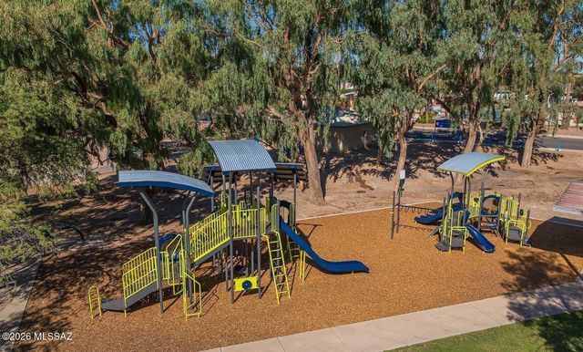 2596 W Firebrook Road, Tucson, AZ 85741