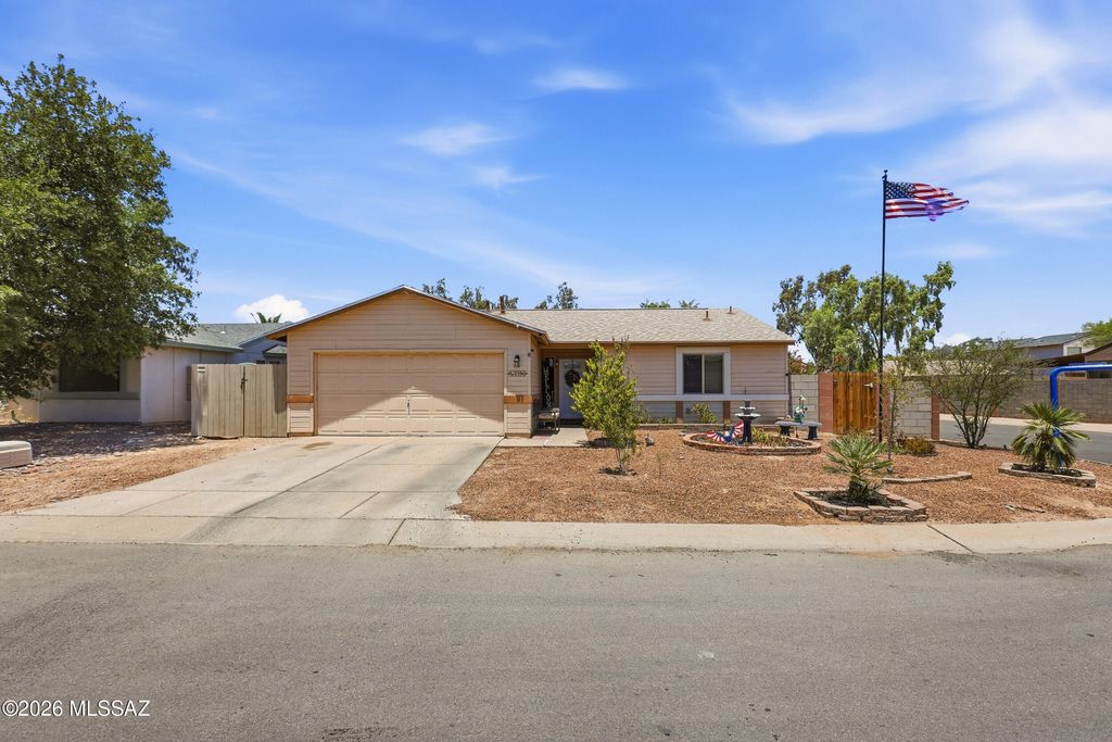 2596 W Firebrook Road, Tucson, AZ 85741