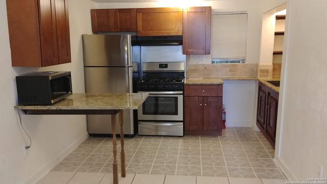 210 Eleanor, San Antonio, TX 78209