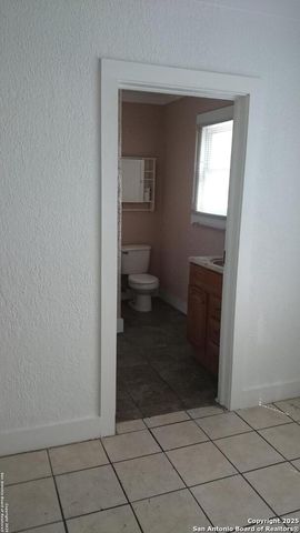 210 Eleanor, San Antonio, TX 78209