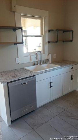 210 Eleanor, San Antonio, TX 78209