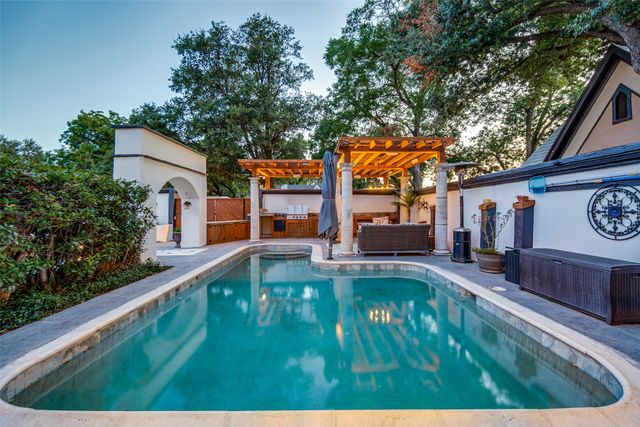 5318 Denton Drive, Dallas, TX 75235