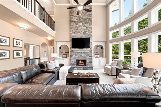 180 Lakestone Parkway, Woodstock, GA 30188