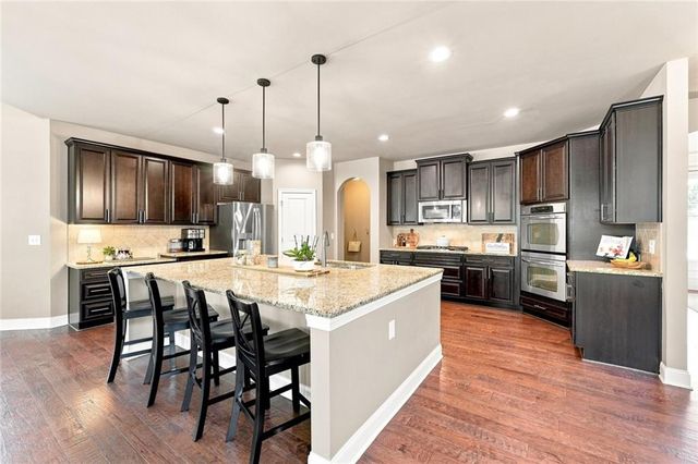 180 Lakestone Parkway, Woodstock, GA 30188