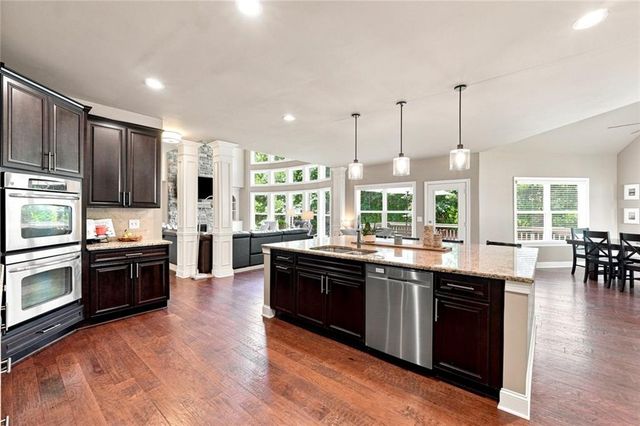 180 Lakestone Parkway, Woodstock, GA 30188