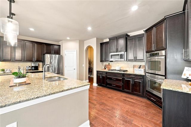180 Lakestone Parkway, Woodstock, GA 30188