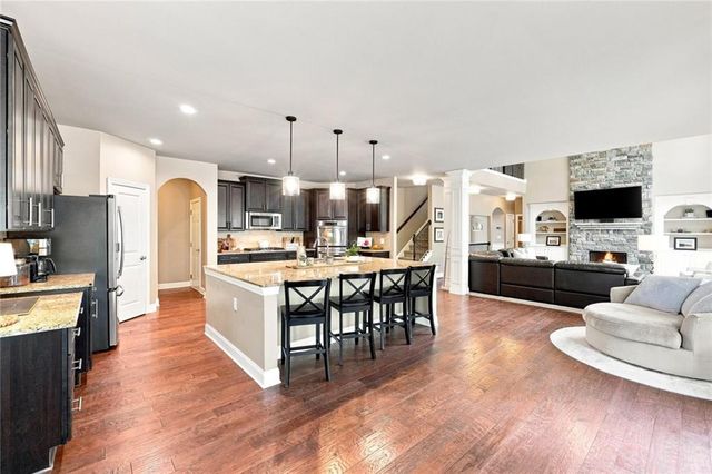 180 Lakestone Parkway, Woodstock, GA 30188